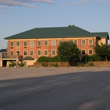 Bridges Guest Quarters Hotell Abbottstown Eksteriør bilde